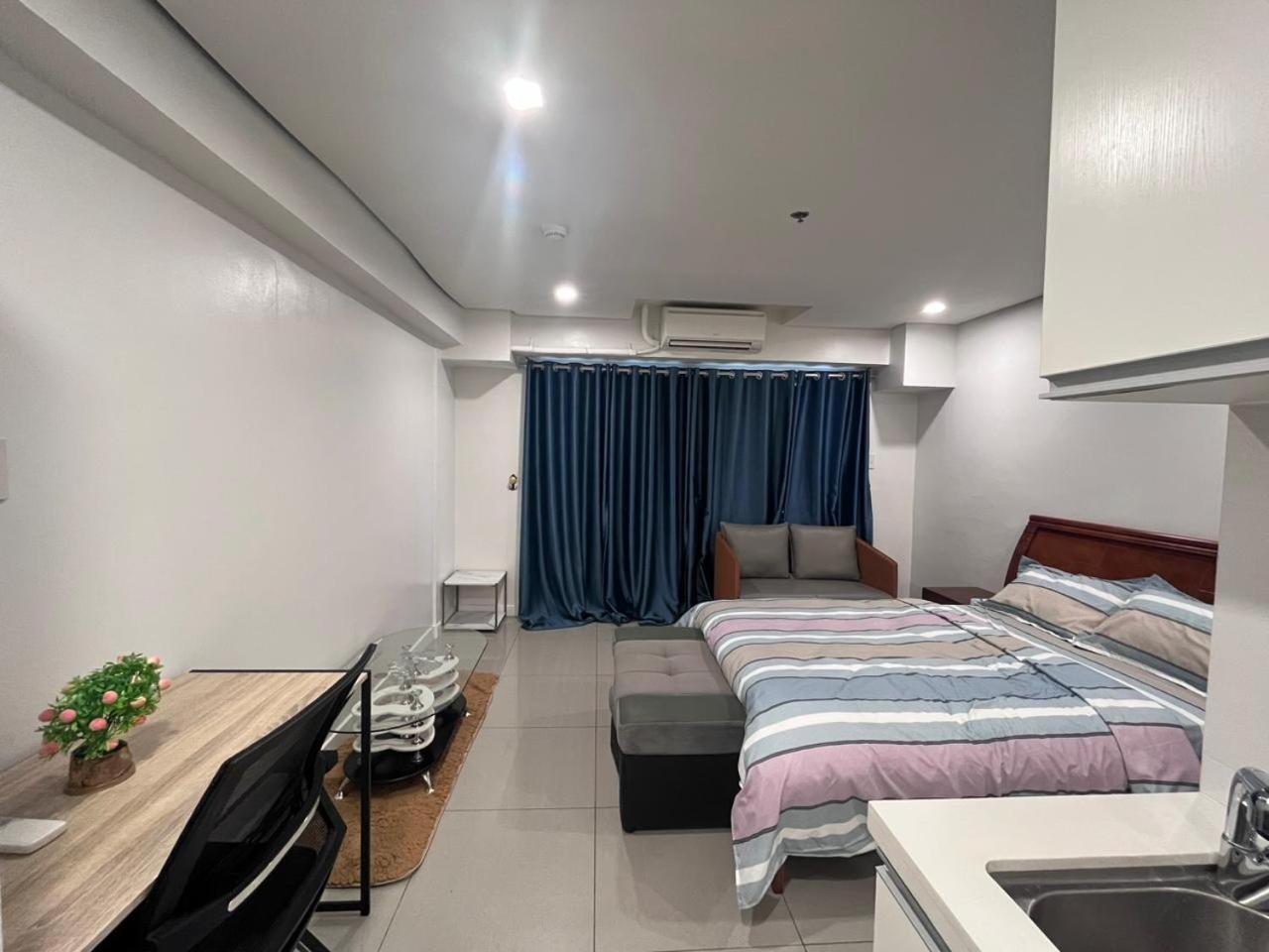 Sapphire Seaview Park Aparthotel Manila Eksteriør bilde